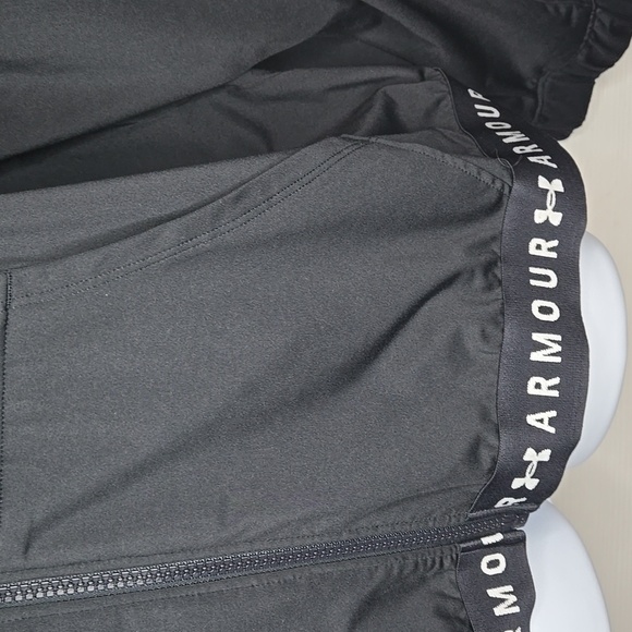 Under Armour Heat Wear Jacket with Classic Design XXL - Picture 2 of 7